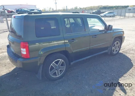2008 Jeep Patriot Sport из США, поврежденный, VIN 1J8FF28W48D780594